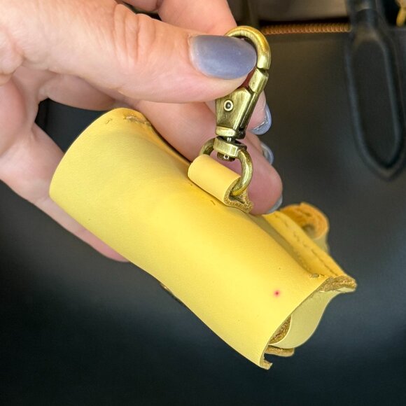 Portland Leather, Nimbus Pouch Keychain, Vanilla, NWOT - Picture 5 of 5